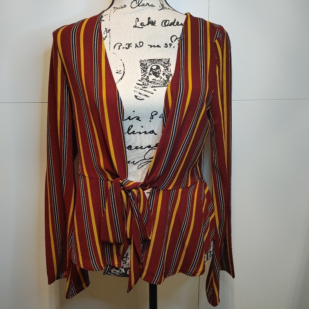 Boutique Deep V Tie Front Peplum Blouse Bell Sleeve Striped Top Medium NWT - Picture 3 of 6